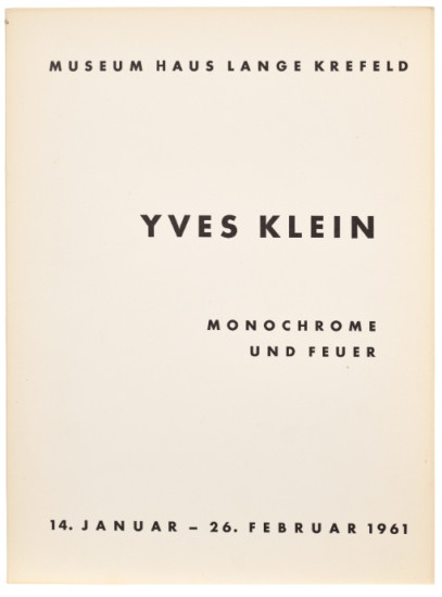 Monochrome und Feuer
